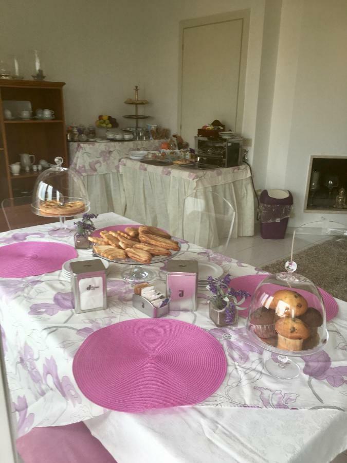 Charlottemaison Bed & Breakfast Cagliari Ngoại thất bức ảnh