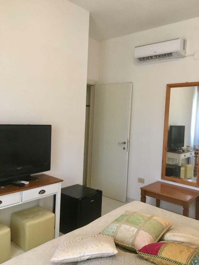 Charlottemaison Bed & Breakfast Cagliari Ngoại thất bức ảnh