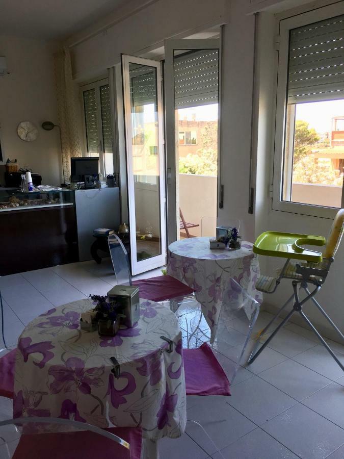 Charlottemaison Bed & Breakfast Cagliari Ngoại thất bức ảnh